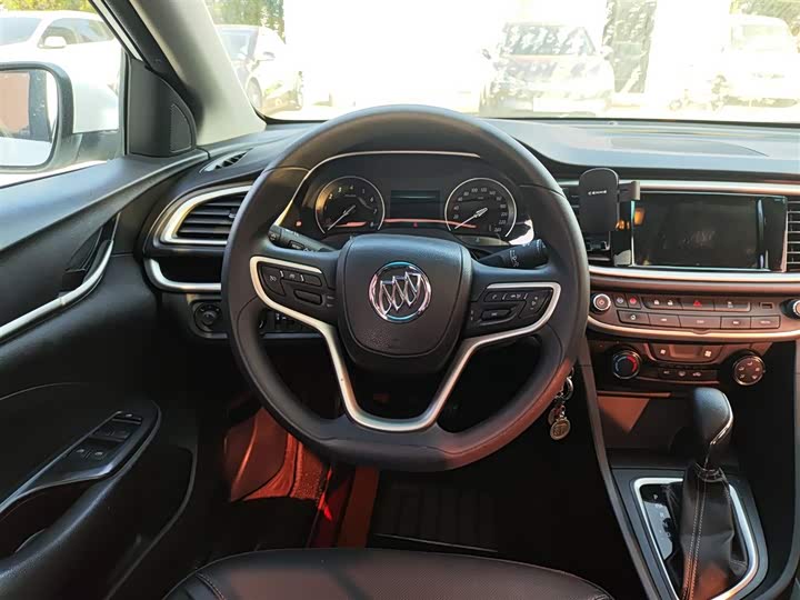 Фото 11 - Buick Excelle GT