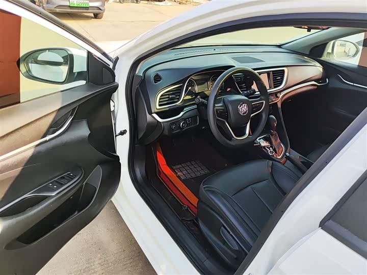 Фото 16 - Buick Excelle GT