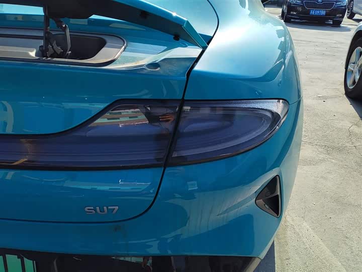 Фото 8 - Xiaomi SU7