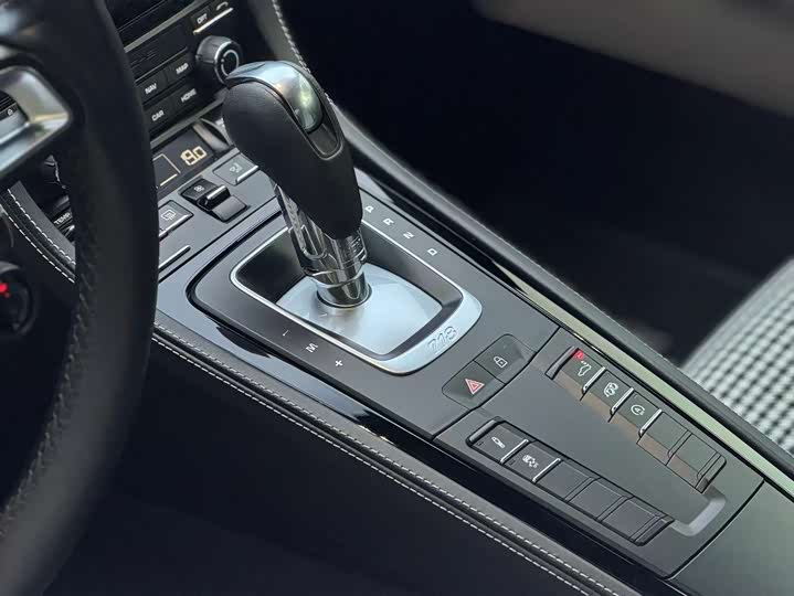 Фото 10 - Porsche 718