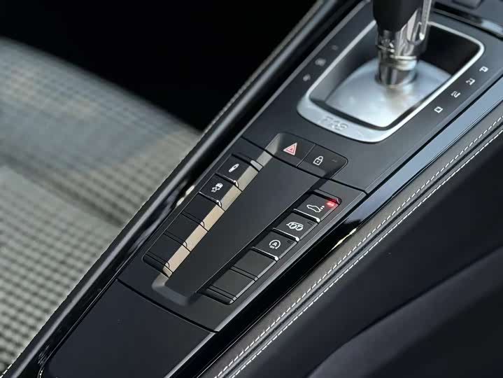 Фото 22 - Porsche 718