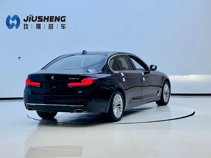 Фото 12 - BMW 5 Series Hybrid