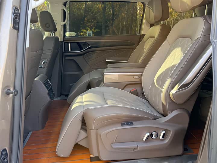 Фото 10 - Volkswagen Viloran