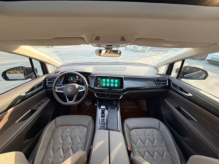 Фото 11 - Volkswagen Viloran