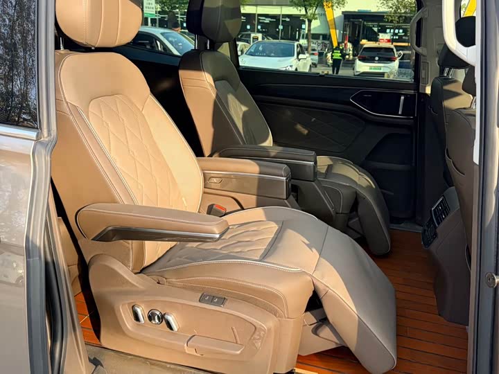 Фото 13 - Volkswagen Viloran