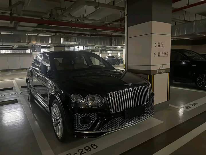 Фото 4 - Bentley Bentayga