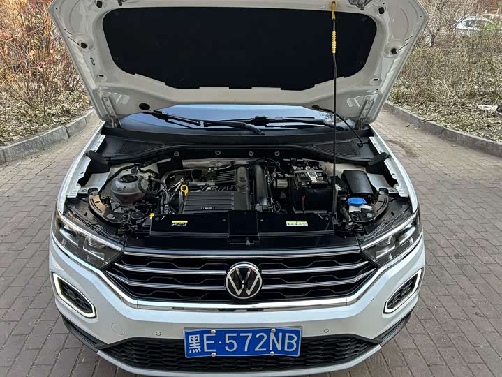 Фото 5 - Volkswagen T-Roc