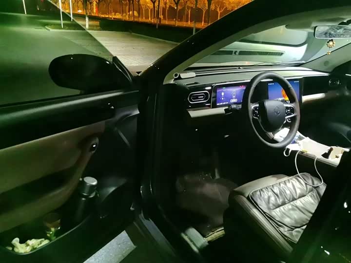 Фото 16 - Leapmotor C11