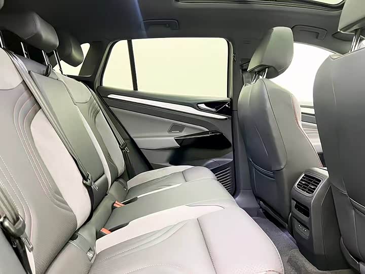 Фото 6 - Volkswagen ID.4 Crozz