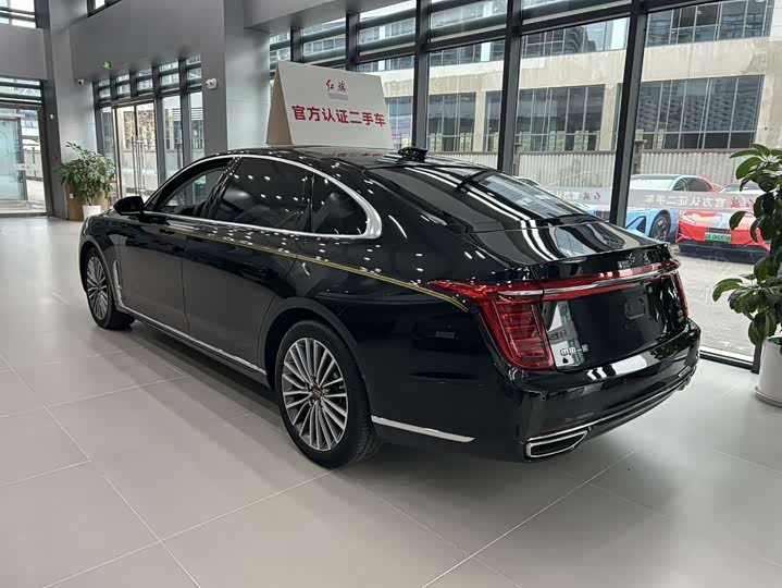 Фото 2 - Hongqi H9