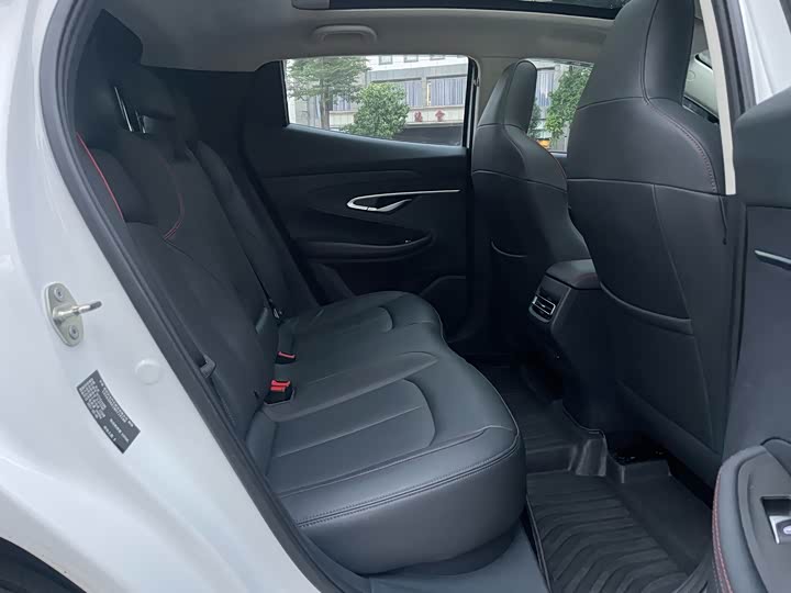 Фото 12 - Changan UNI-T