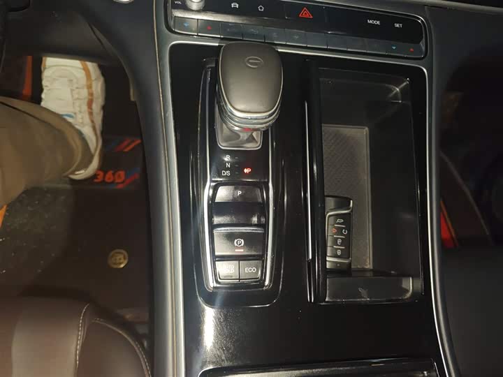 Фото 14 - GAC Trumpchi M8