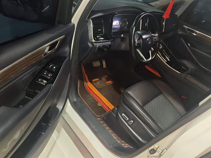 Фото 16 - GAC Trumpchi M8