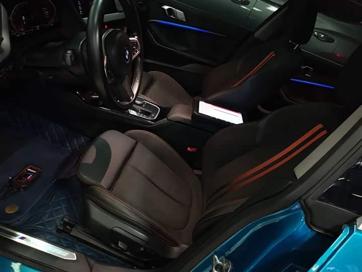 Фото 15 - BMW 2 Series