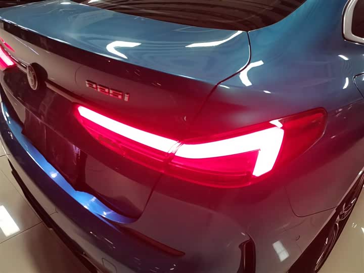 Фото 8 - BMW 2 Series