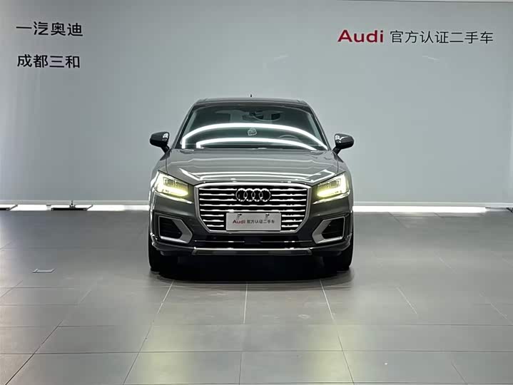 Фото 2 - Audi Q2L