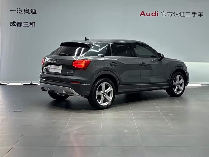 Фото 4 - Audi Q2L