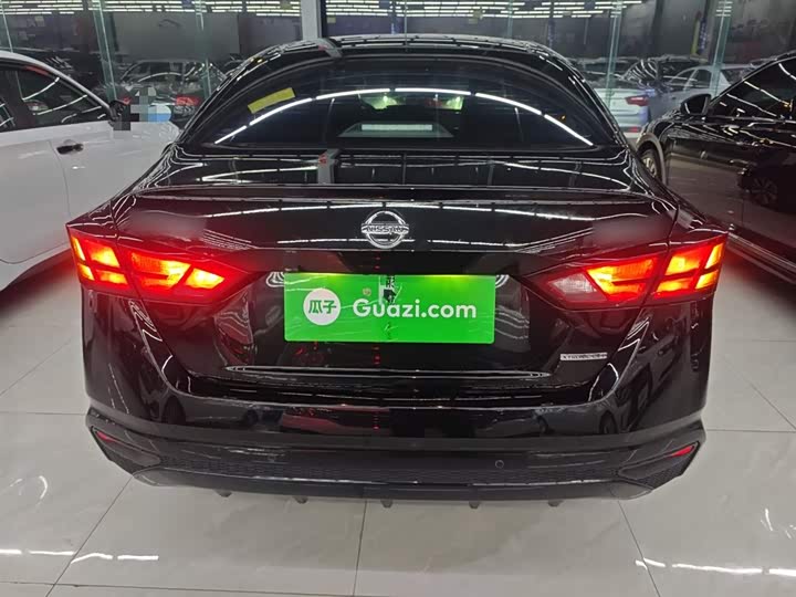 Фото 6 - Nissan Teana