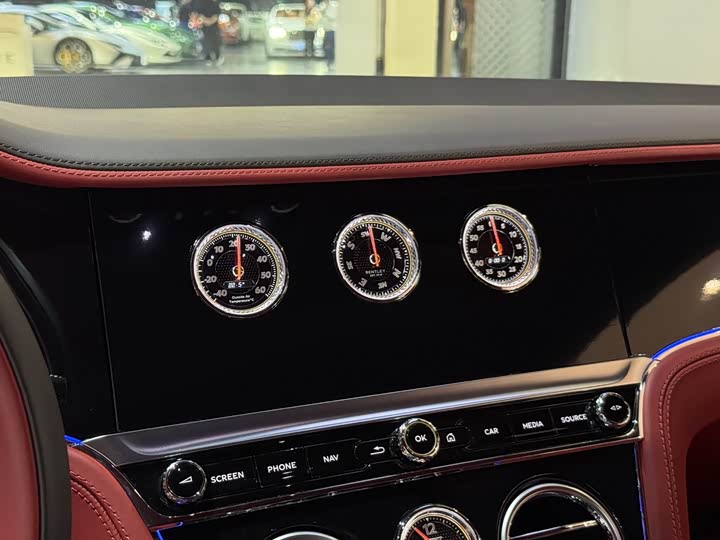 Фото 13 - Bentley Continental GT