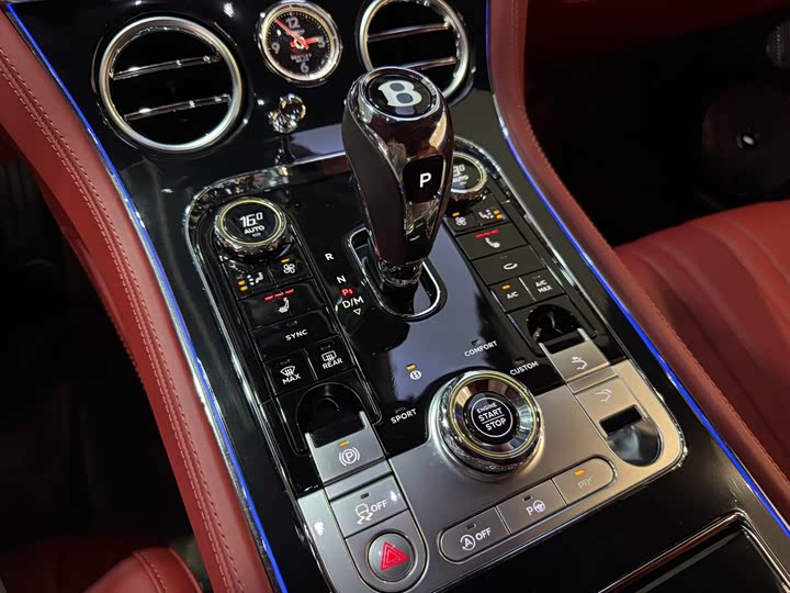 Фото 15 - Bentley Continental GT