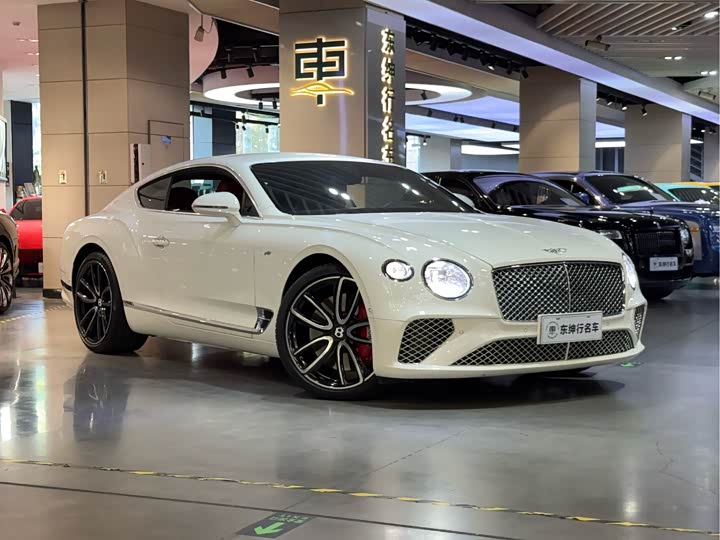 Фото 3 - Bentley Continental GT