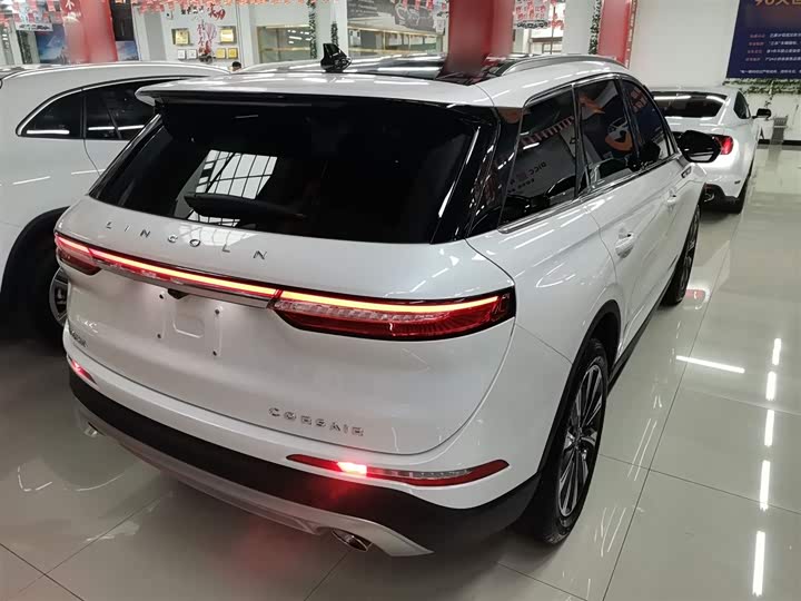 Фото 7 - Lincoln Corsair