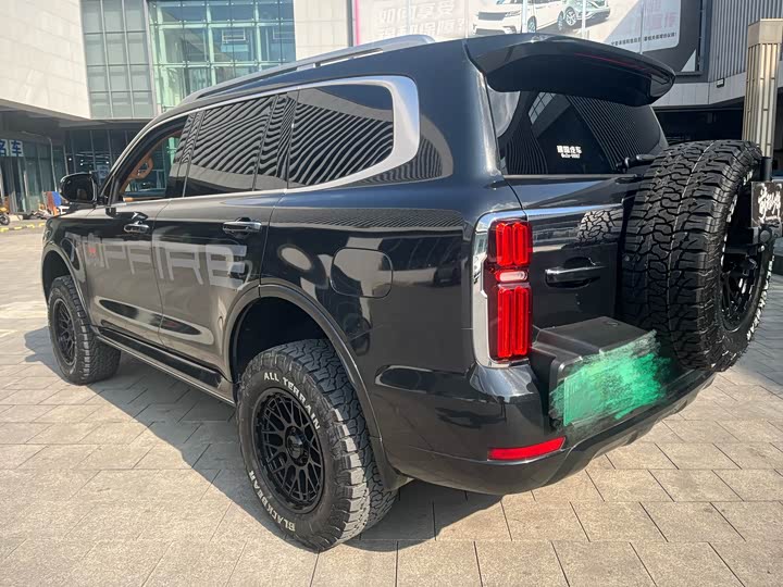 Фото 18 - Tank 500 Hybrid