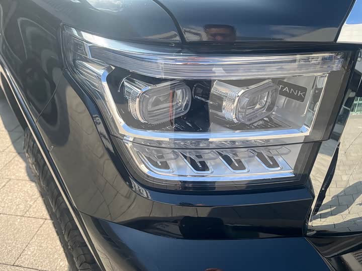 Фото 5 - Tank 500 Hybrid