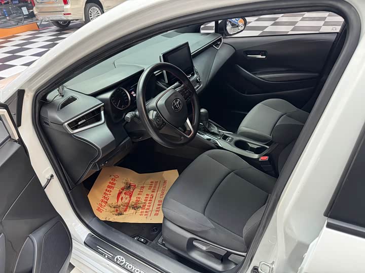 Фото 12 - Toyota Levin