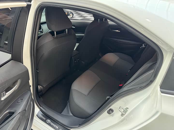 Фото 16 - Toyota Levin