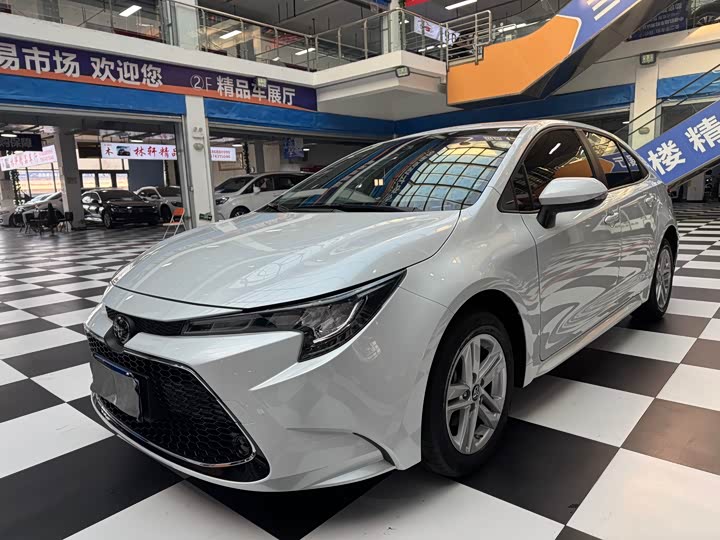 Фото 3 - Toyota Levin