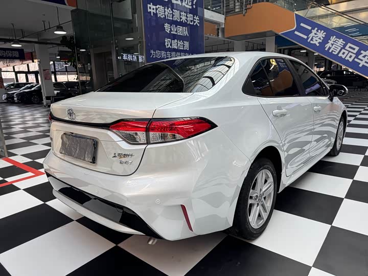 Фото 9 - Toyota Levin