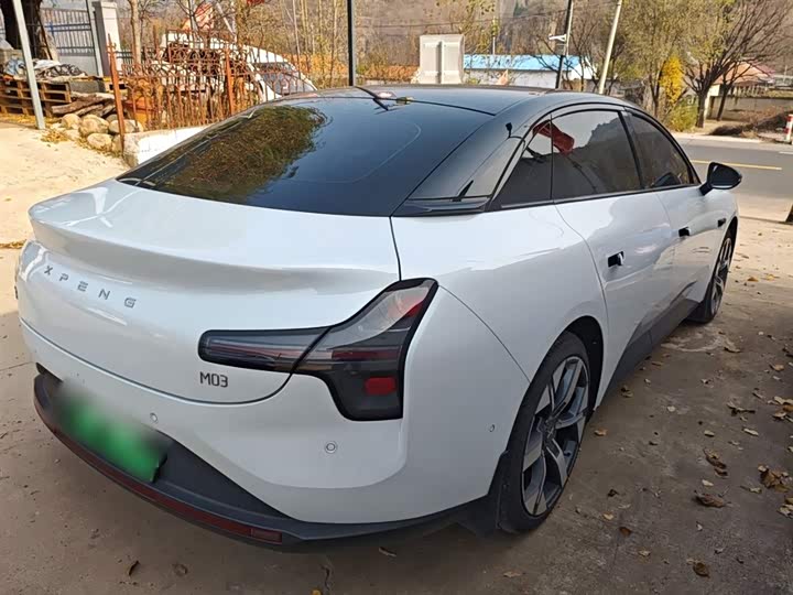 Фото 7 - XPeng Mona M03