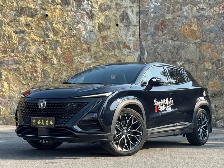 Фото 1 - Changan UNI-T