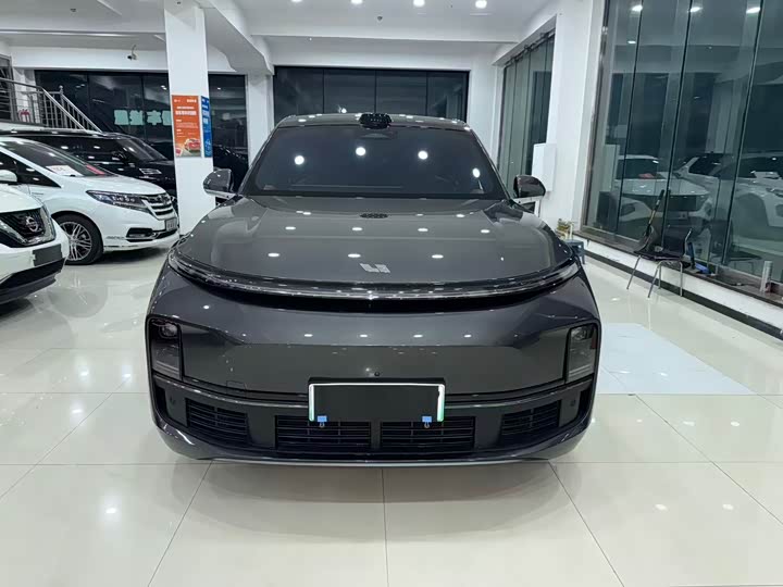 Фото 2 - LiXiang L8