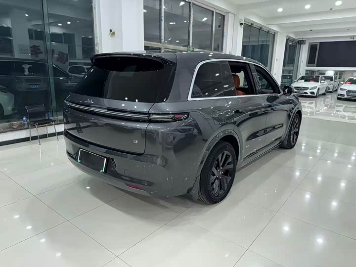 Фото 3 - LiXiang L8