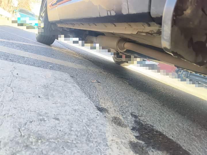 Фото 16 - Changan CS75