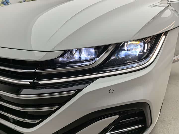 Фото 24 - Volkswagen CC