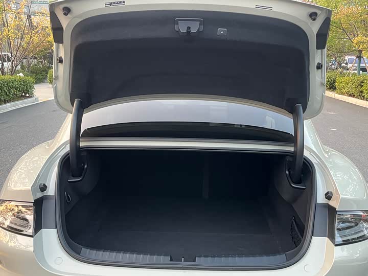 Фото 17 - Xiaomi SU7