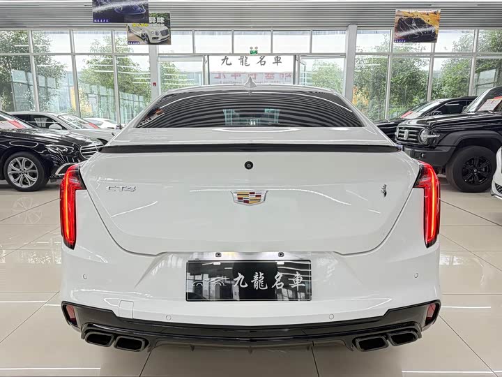 Фото 4 - Cadillac CT4