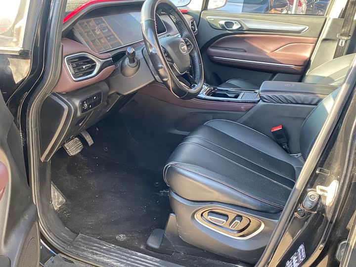 Фото 11 - GAC Trumpchi M6