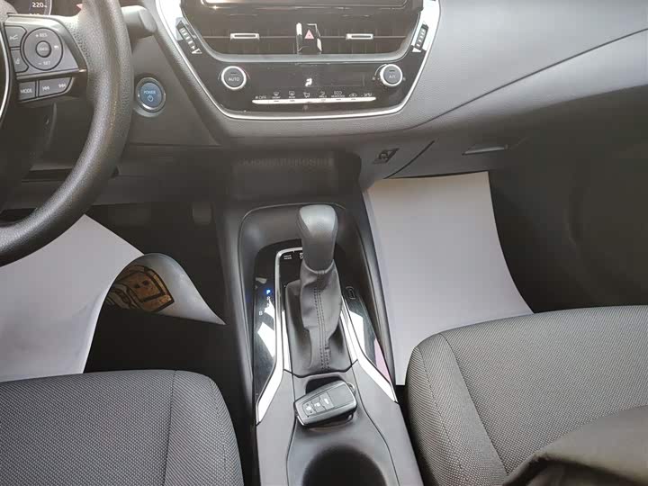 Фото 14 - Toyota Levin