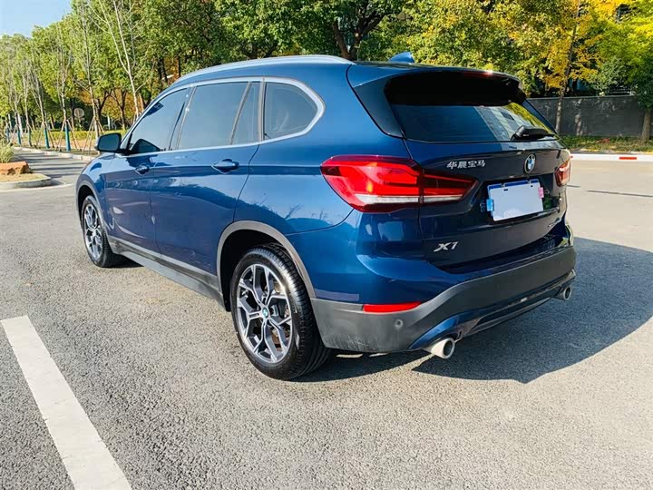 Фото 7 - BMW X1