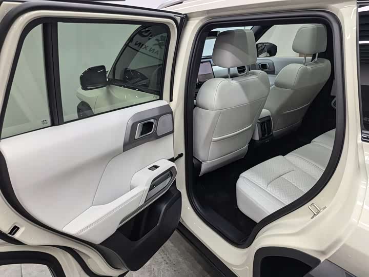 Фото 11 - BYD FangChengBao Titanium 3 (Tai 3)