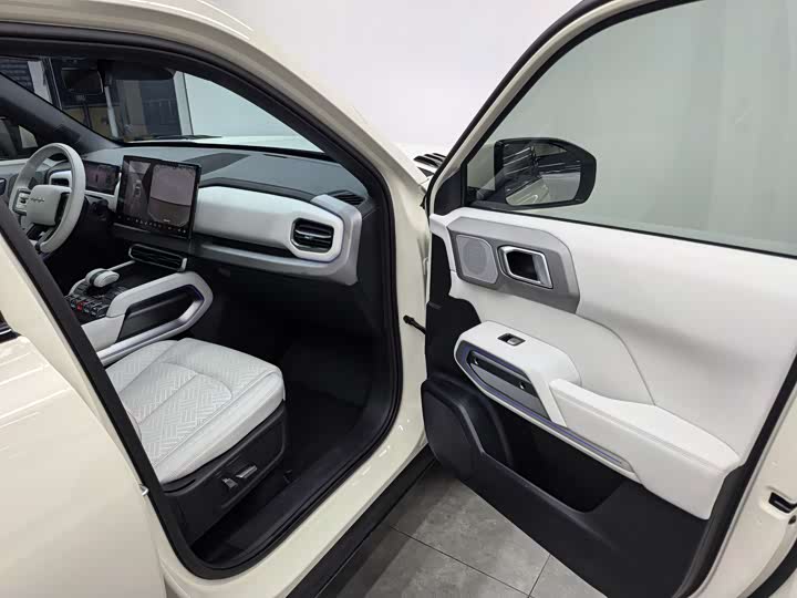 Фото 8 - BYD FangChengBao Titanium 3 (Tai 3)