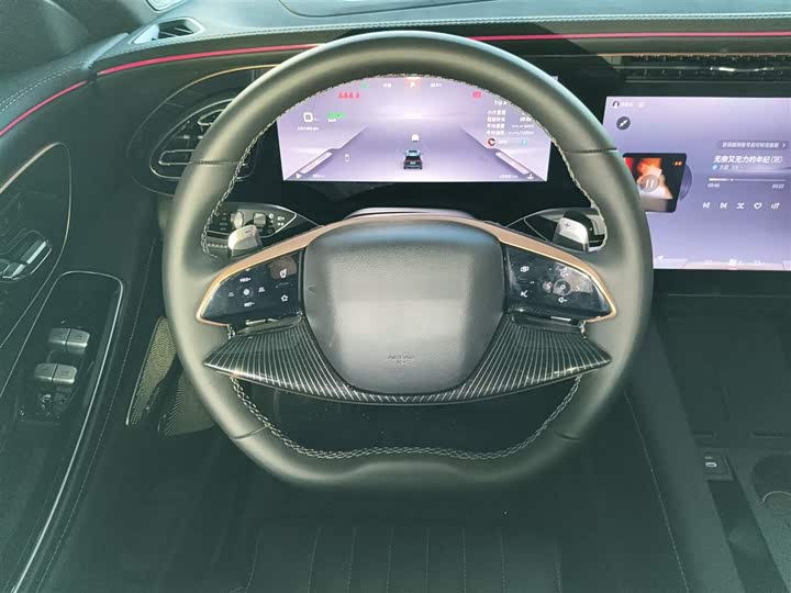 Фото 12 - Exeed VX