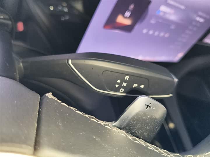 Фото 16 - Exeed VX