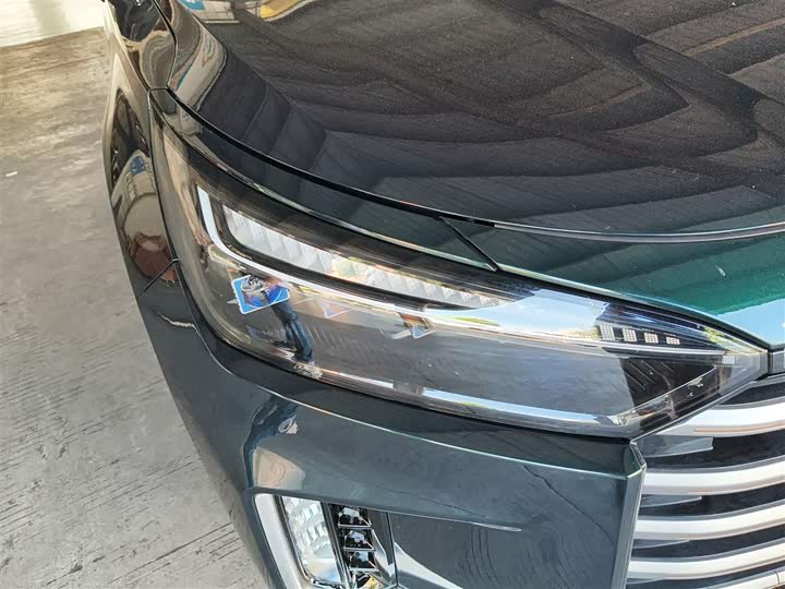 Фото 8 - Exeed VX