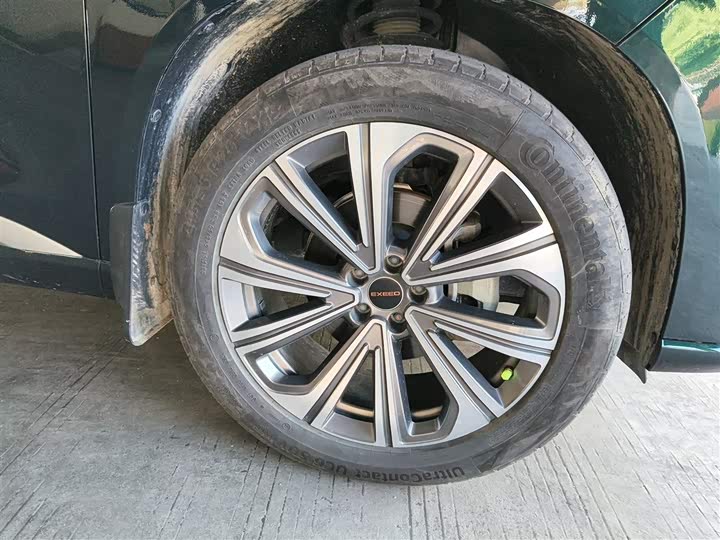 Фото 9 - Exeed VX