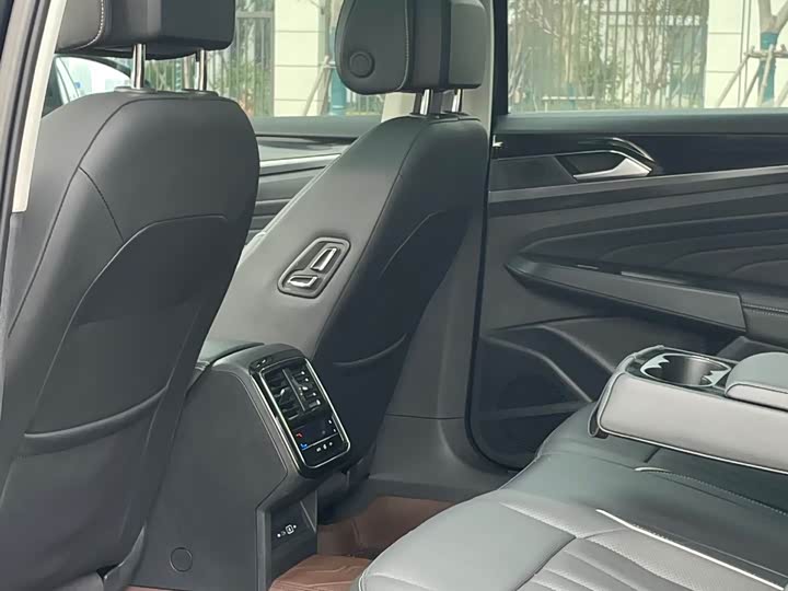 Фото 6 - Volkswagen Passat